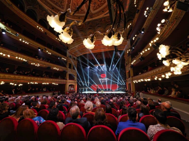 CEREMONIA DE CLAUSURA