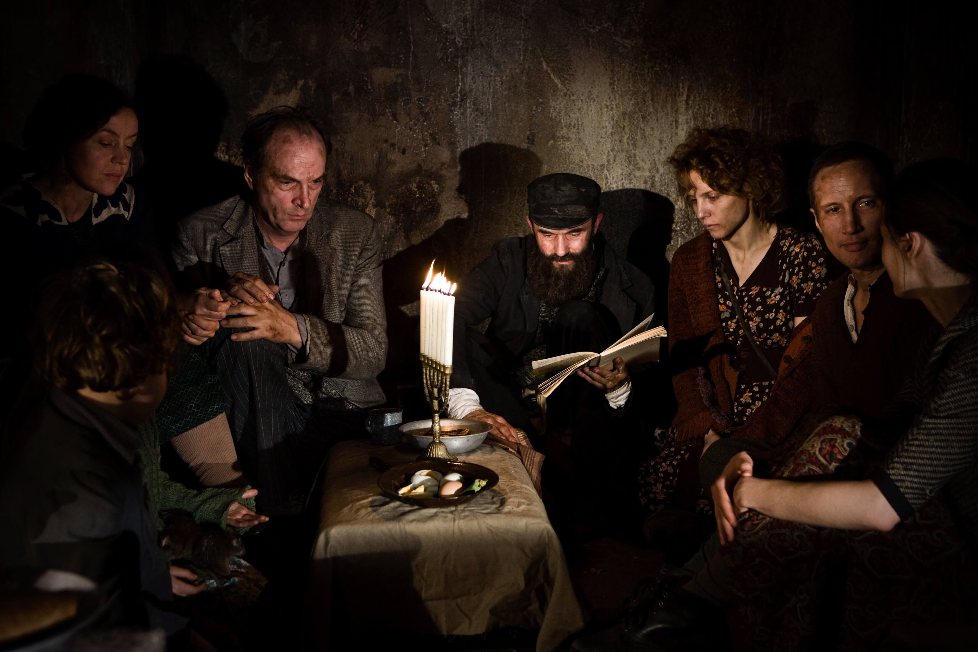 2011_In_Darkness©Jasmin_M_Dichant_SKF_ZEBRA_Film_Studio-The_Film_Works