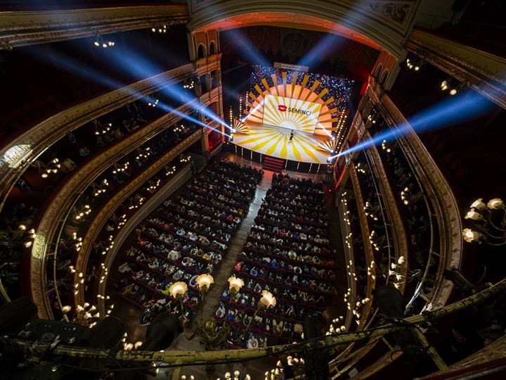 VALLADOLID, 24/10/2025. 70 SEMINCI.   Alfombra roja e inauguración de la 70 edición de la Semana Internacional de Cine de Valladolid. PHOTOGENIC